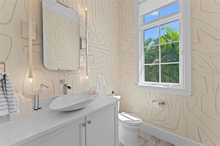 Image No.28-4 Bed Property for sale