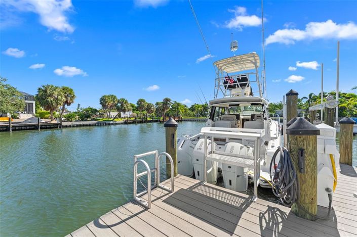 Image No.50-4 Bed Property for sale