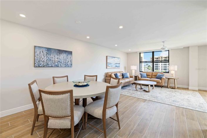 Image No.10-2 Bed Property for sale