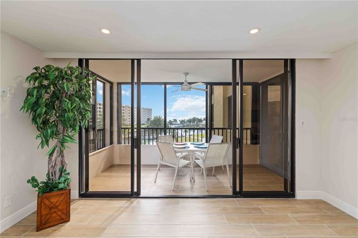 Image No.15-2 Bed Property for sale