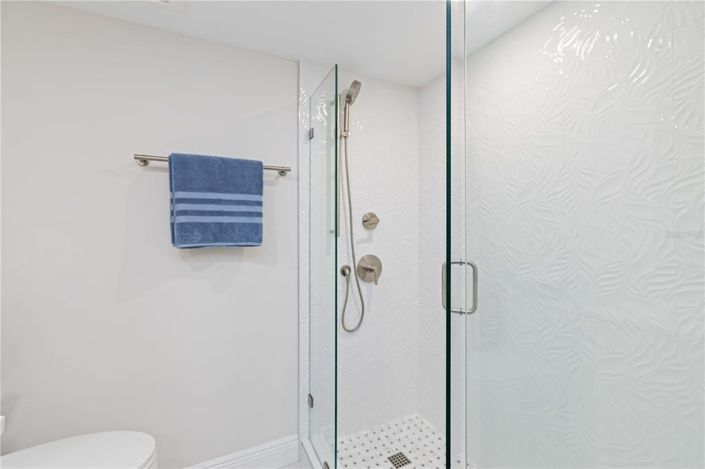 Image No.23-2 Bed Property for sale