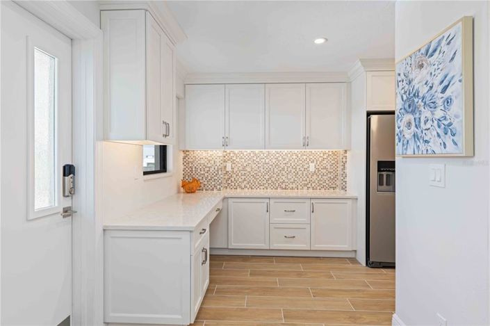 Image No.3-2 Bed Property for sale