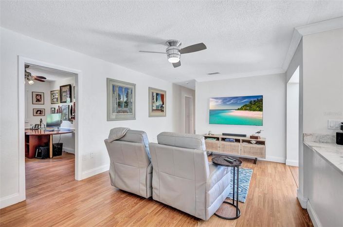 Image No.33-3 Bed Property for sale