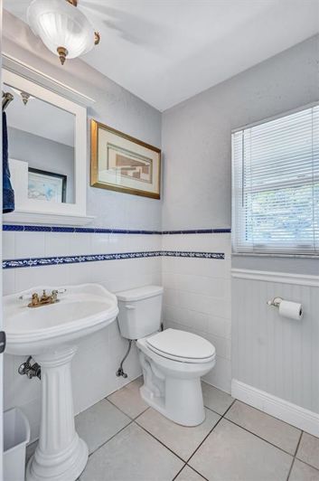 Image No.47-3 Bed Property for sale