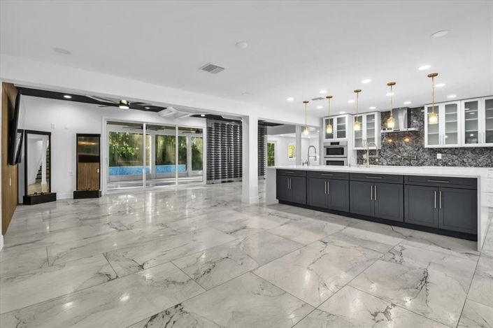 Image No.18-Propriété de 5 chambres à vendre à Sarasota