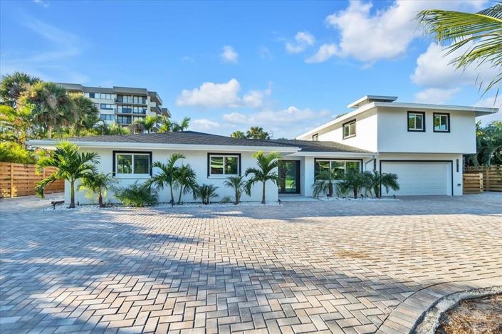 Image No.2-Propriété de 5 chambres à vendre à Sarasota