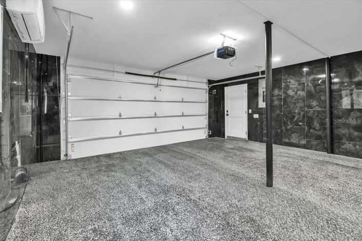 Image No.48-5 Bed Property for sale