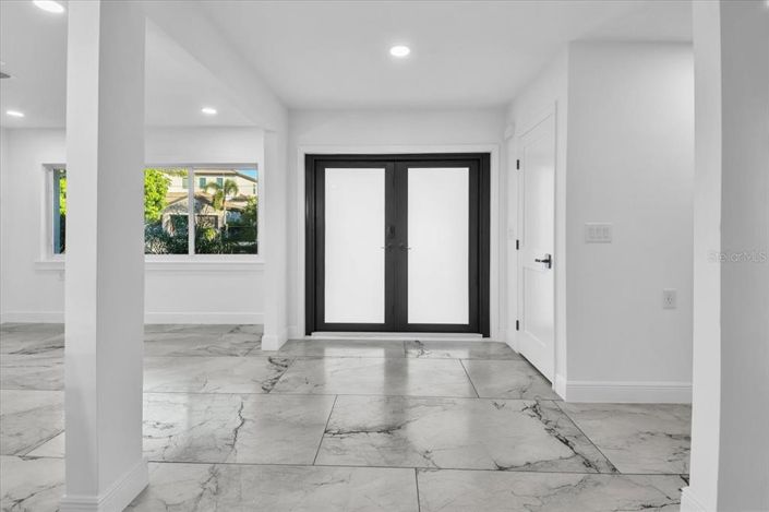 Image No.9-Propriété de 5 chambres à vendre à Sarasota