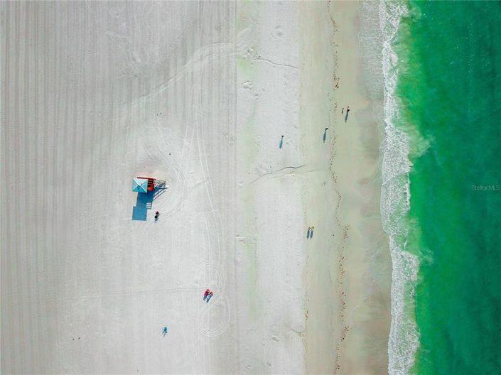 Image No.38-4 Bed Property for sale