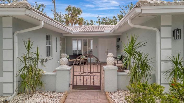 Image No.7-4 Bed Property for sale