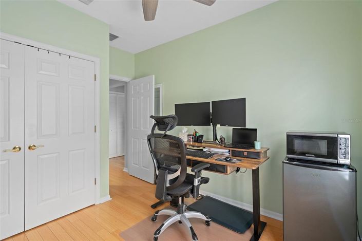 Image No.21-3 Bed Townhouse for sale