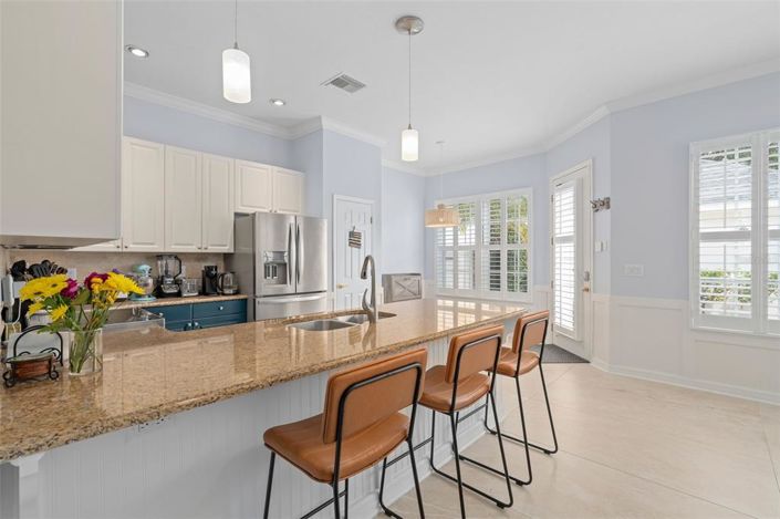 Image No.6-3 Bed Townhouse for sale