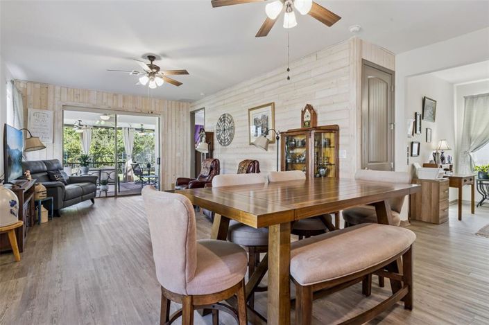 Image No.12-3 Bed Property for sale