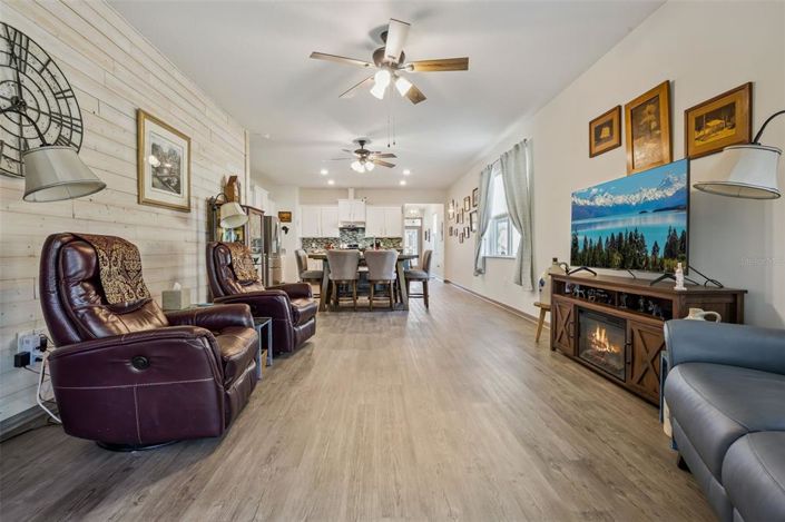 Image No.7-3 Bed Property for sale