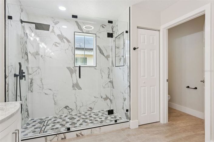 Image No.32-5 Bed Property for sale