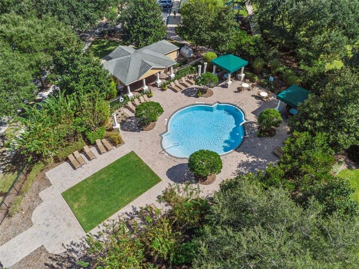 Image No.38-5 Bed Property for sale