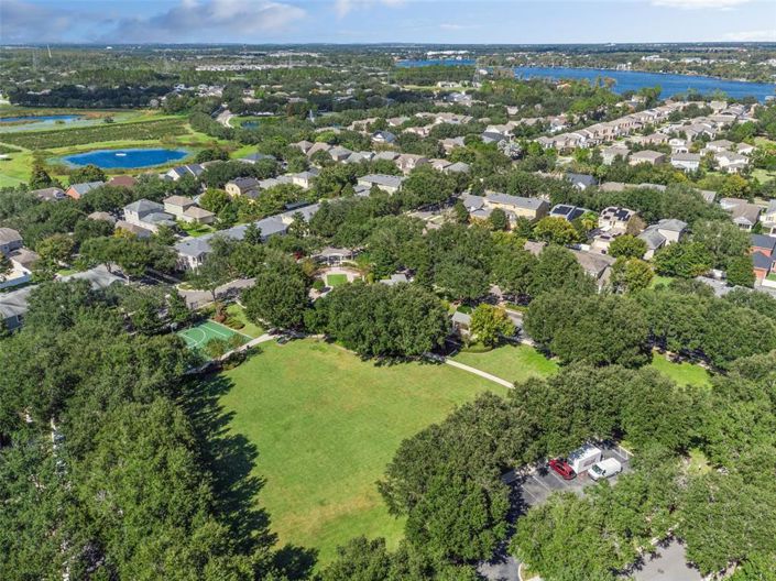 Image No.40-5 Bed Property for sale