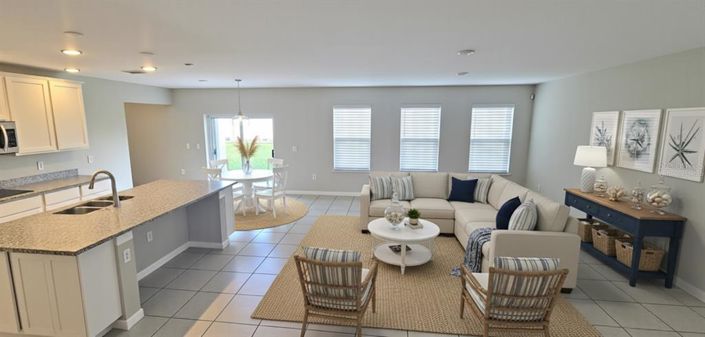 Image No.10-5 Bed Property for sale