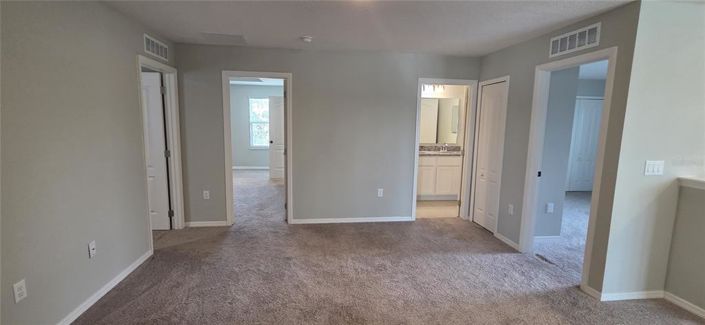 Image No.28-5 Bed Property for sale