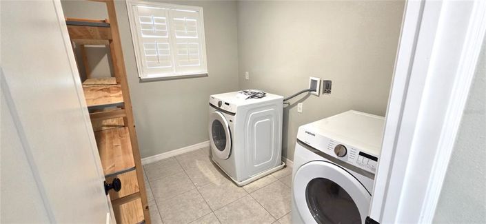 Image No.29-5 Bed Property for sale