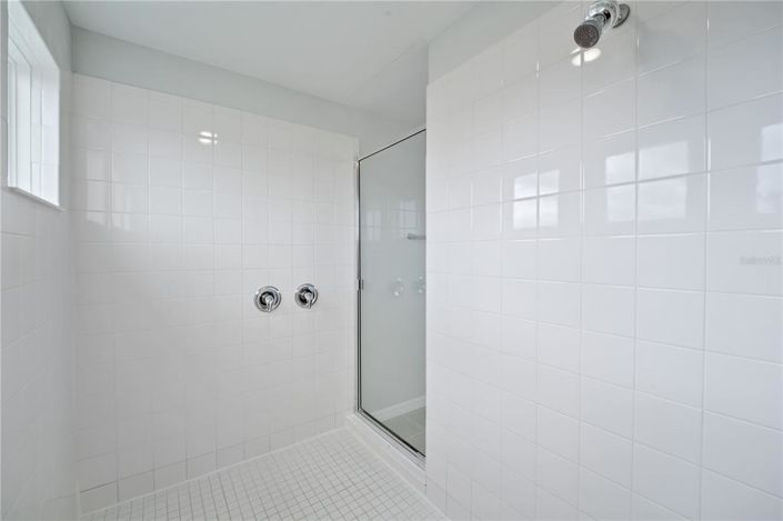 Image No.26-4 Bed Property for sale