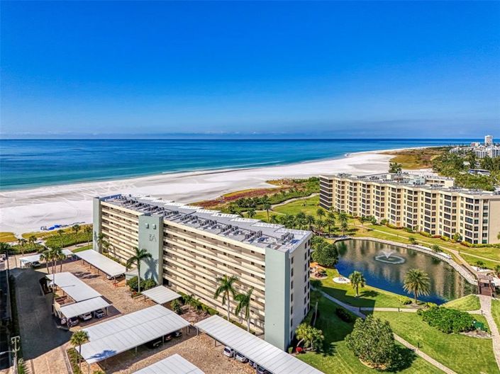 Image No.5-Propriété de 2 chambres à vendre à Sarasota