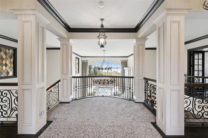 Image No.48-7 Bed Property for sale