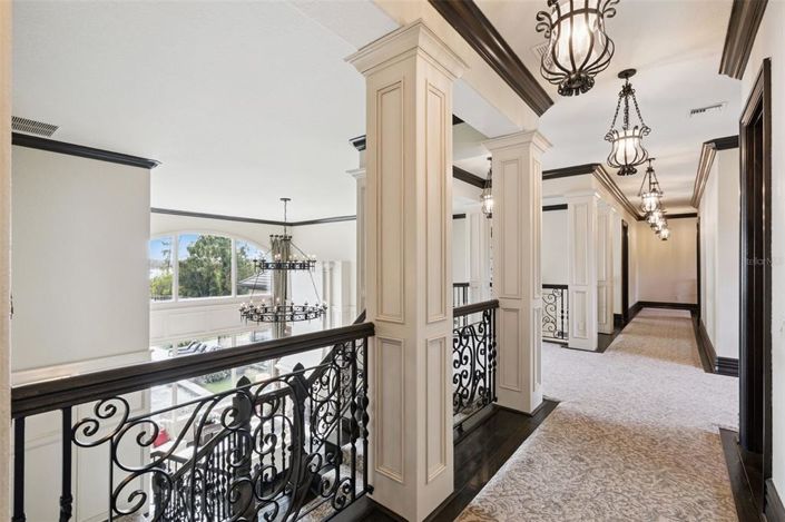 Image No.49-7 Bed Property for sale