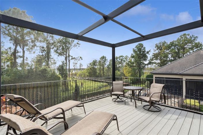 Image No.84-7 Bed Property for sale