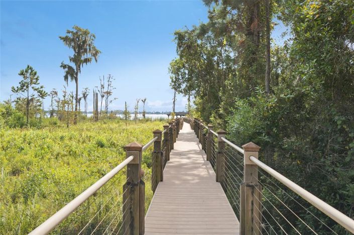 Image No.89-7 Bed Property for sale