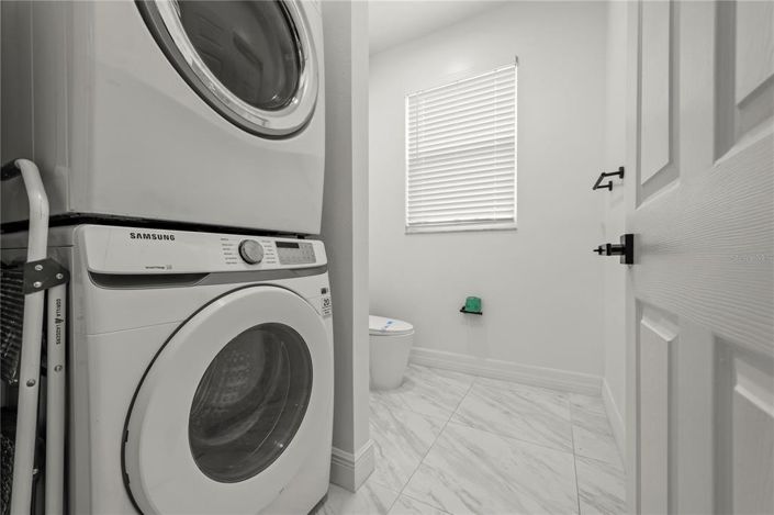 Image No.15-6 Bed Property for sale