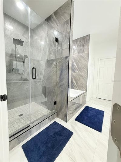 Image No.21-6 Bed Property for sale