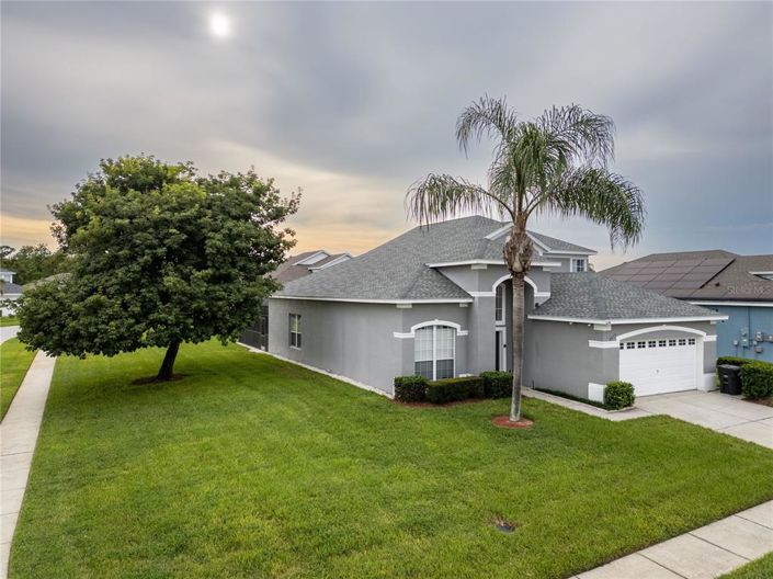 Image No.3-6 Bed Property for sale