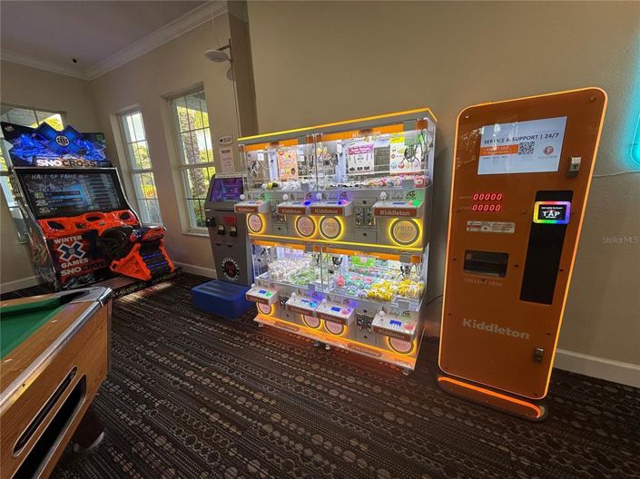 Image No.55-6 Bed Property for sale