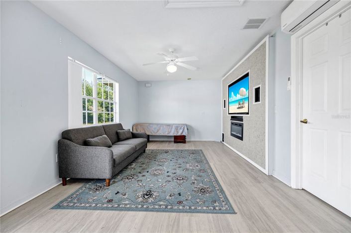 Image No.23-Propriété de 4 chambres à vendre à Davenport