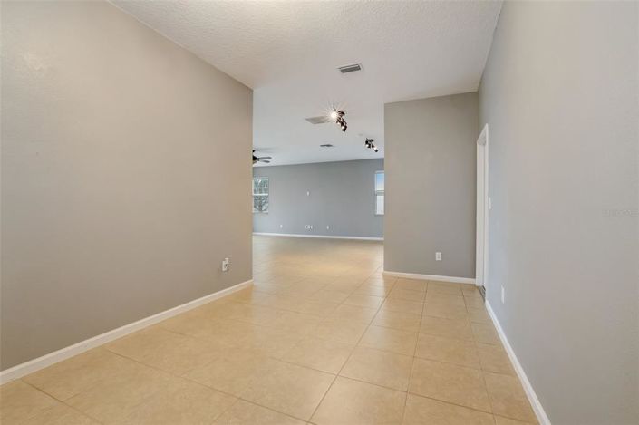 Image No.21-3 Bed Property for sale