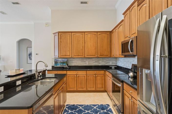 Image No.16-4 Bed Property for sale