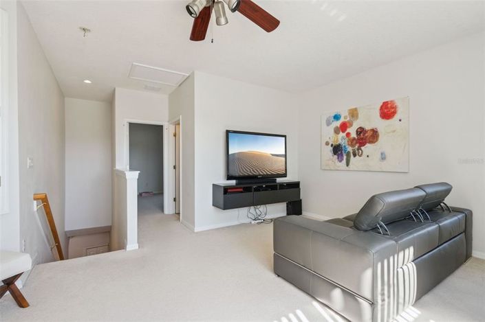 Image No.19-4 Bed Property for sale