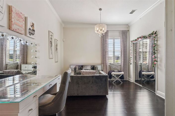 Image No.22-4 Bed Property for sale