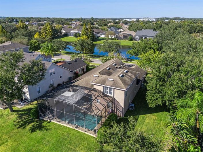 Image No.40-4 Bed Property for sale