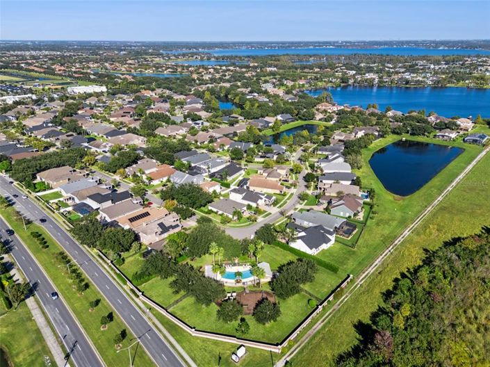 Image No.48-4 Bed Property for sale