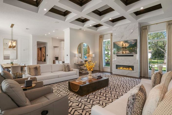 Image No.22-5 Bed Property for sale