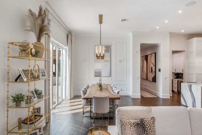 Image No.25-5 Bed Property for sale