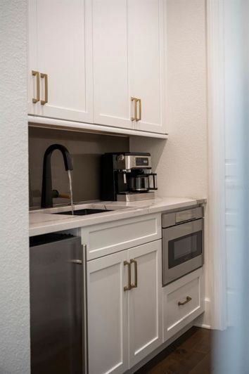 Image No.34-5 Bed Property for sale