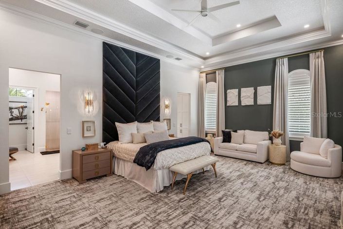 Image No.35-5 Bed Property for sale