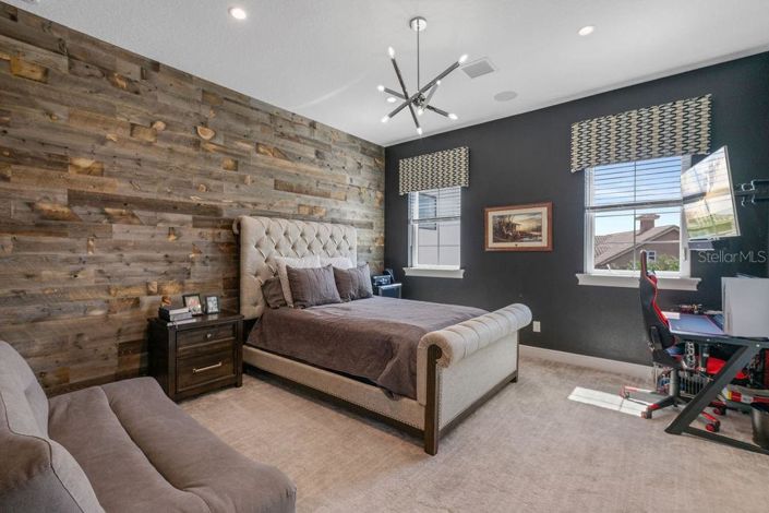 Image No.47-5 Bed Property for sale