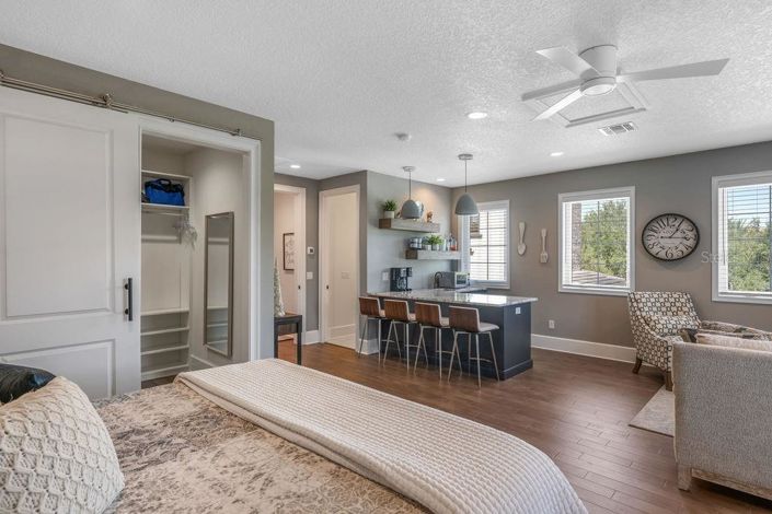 Image No.53-5 Bed Property for sale