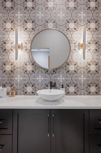 Image No.61-5 Bed Property for sale