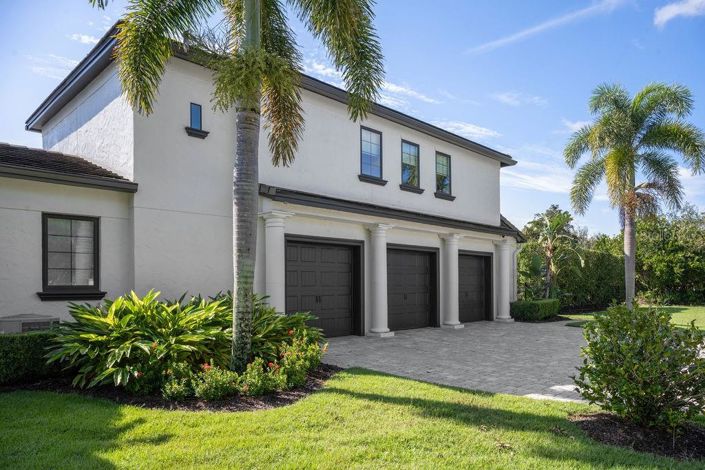 Image No.64-5 Bed Property for sale