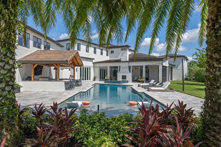 Image No.7-5 Bed Property for sale